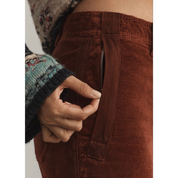 Anthropologie Richie Slim Corduroy Joggers NWT Size 6 Hard to Find - Picture 3 of 7